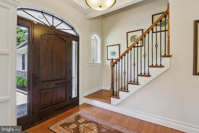 296 SHARON RD, Robbinsville, NJ 08691