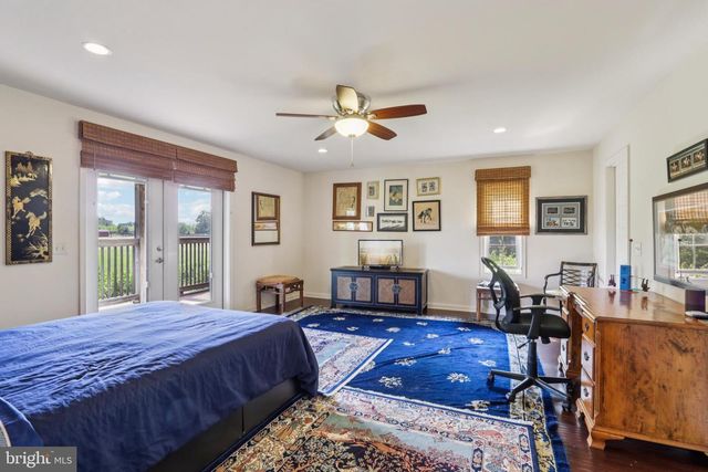 296 SHARON RD, Robbinsville, NJ 08691