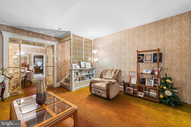 5868 N 6TH ST, Philadelphia, PA 19120