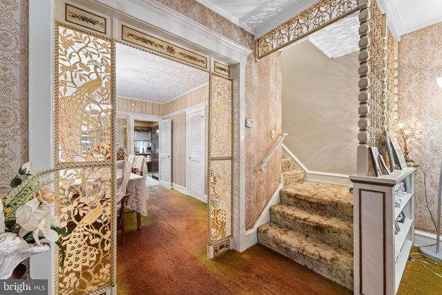 5868 N 6TH ST, Philadelphia, PA 19120