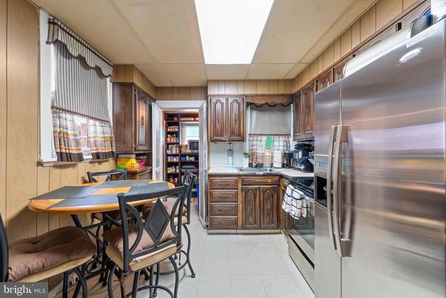 5868 N 6TH ST, Philadelphia, PA 19120