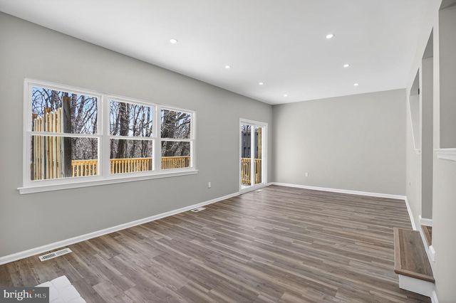 9 E RIDGE MEWS, Newtown, PA 18940