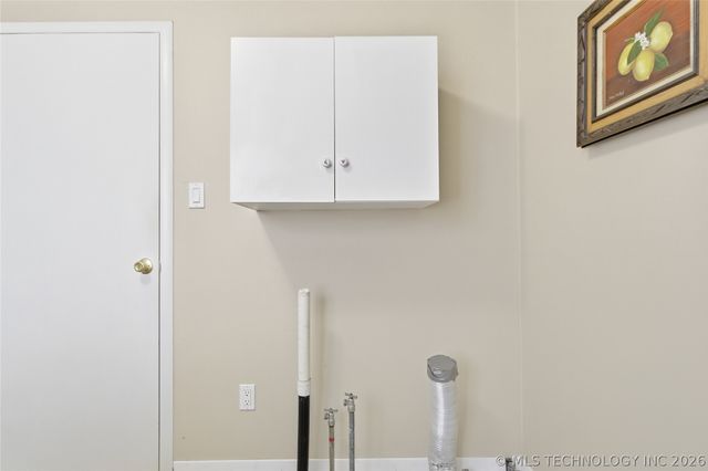 14901 S 26th West Avenue, Glenpool, OK 74033