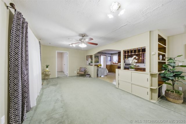 14901 S 26th West Avenue, Glenpool, OK 74033