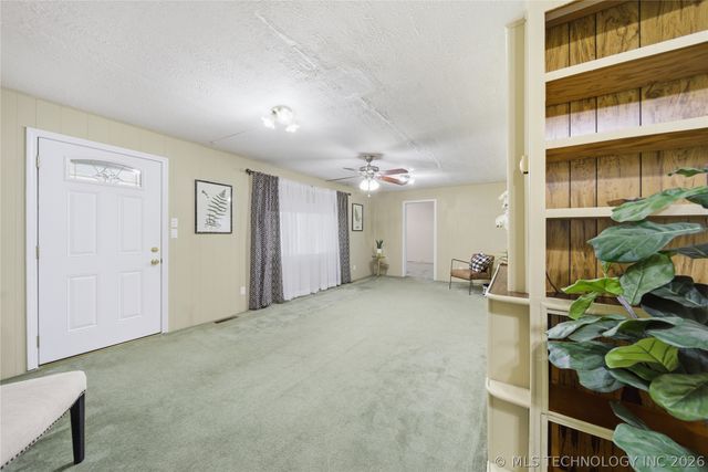 14901 S 26th West Avenue, Glenpool, OK 74033