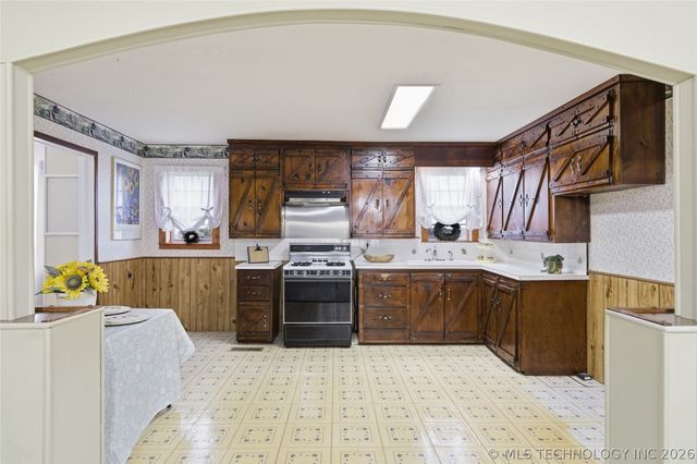 14901 S 26th West Avenue, Glenpool, OK 74033