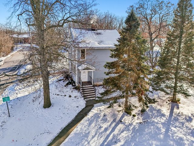 4101 Crestwood Street, Mchenry, IL 60050