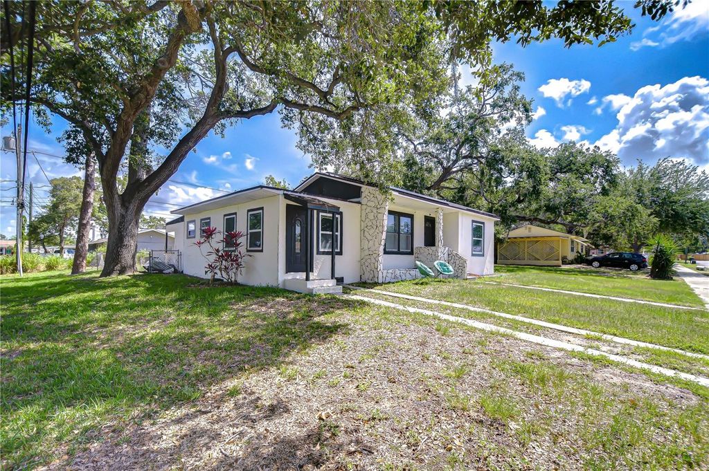 5325 8TH AVENUE S, Gulfport, FL 33707
