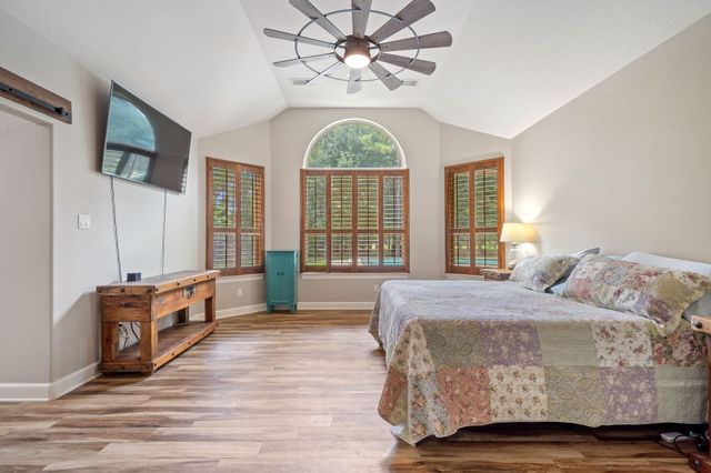 20319 Country Lake Drive, Magnolia, TX 77355