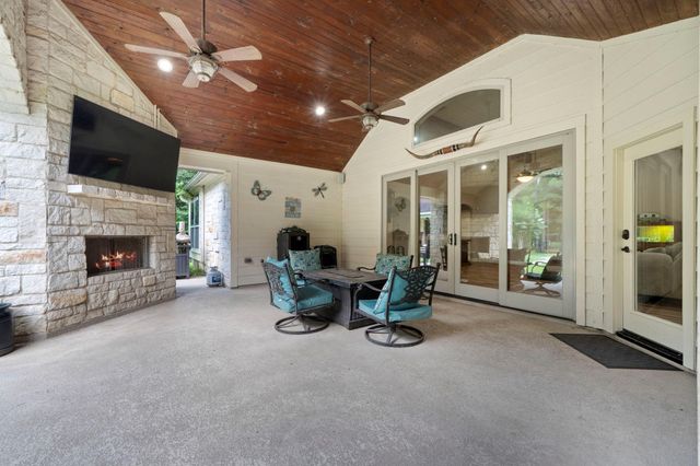 20319 Country Lake Drive, Magnolia, TX 77355