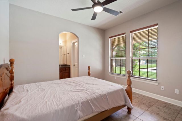 20319 Country Lake Drive, Magnolia, TX 77355