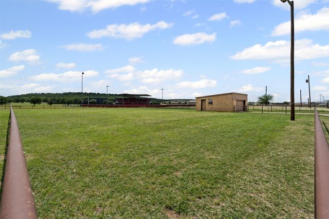 108 Carol Street, Graham, TX 76450