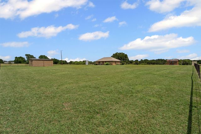 108 Carol Street, Graham, TX 76450