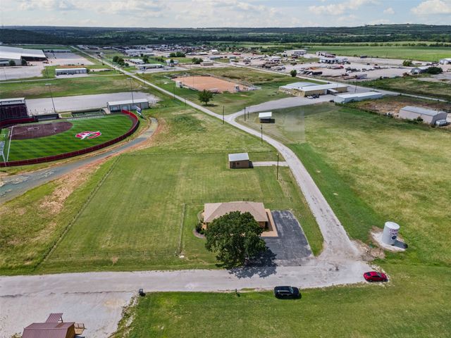 108 Carol Street, Graham, TX 76450