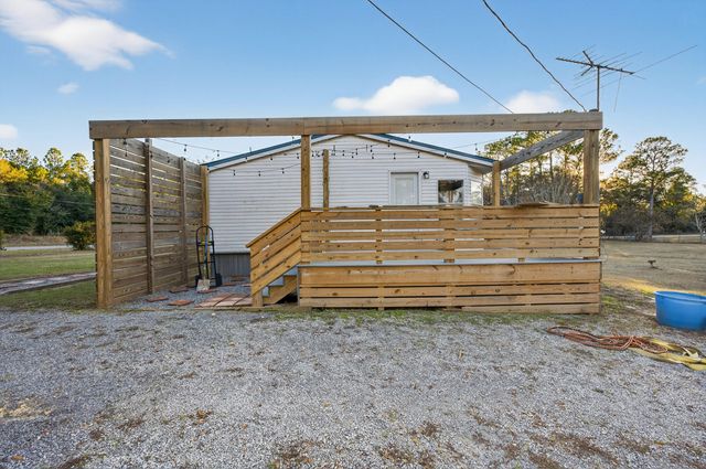 2841 Kings Lake Road, Defuniak Springs, FL 32433