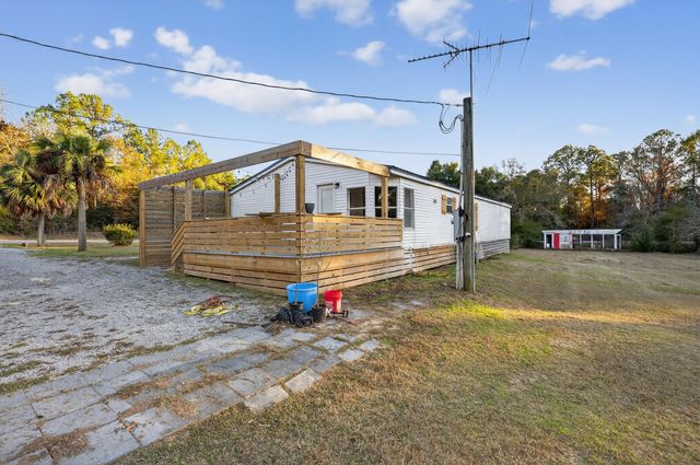 2841 Kings Lake Road, Defuniak Springs, FL 32433