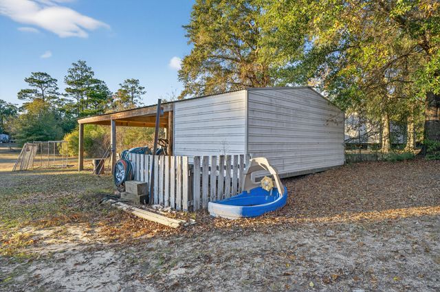 2841 Kings Lake Road, Defuniak Springs, FL 32433