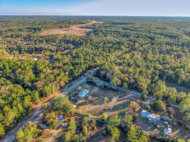 2841 Kings Lake Road, Defuniak Springs, FL 32433