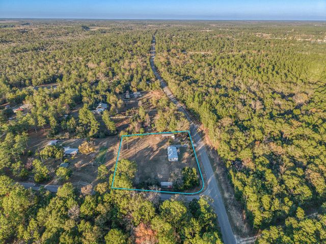2841 Kings Lake Road, Defuniak Springs, FL 32433