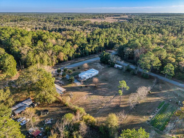 2841 Kings Lake Road, Defuniak Springs, FL 32433