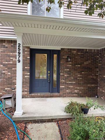25979 Petros Boulevard, Novi, MI 48375