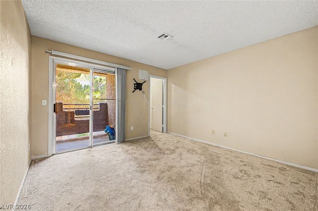 6873 Tamarus Street 203, Las Vegas, NV 89119