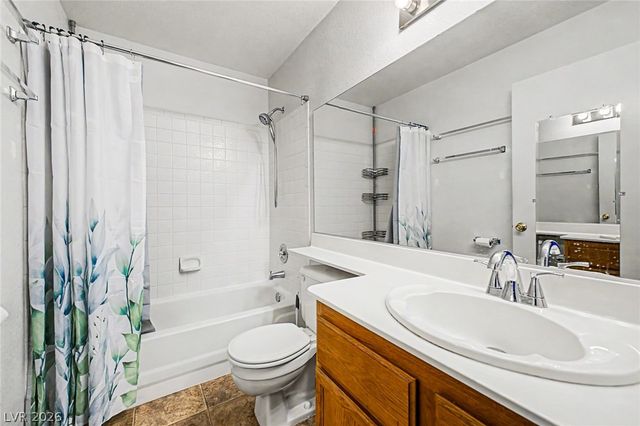 6873 Tamarus Street 203, Las Vegas, NV 89119