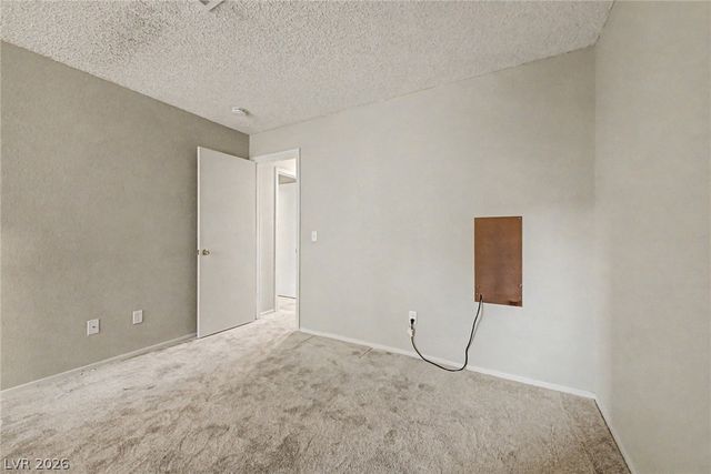 6873 Tamarus Street 203, Las Vegas, NV 89119