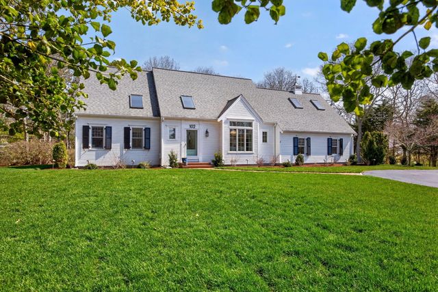 102 Waterford Drive, Cotuit, MA 02635