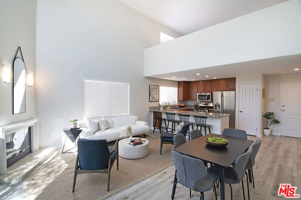 1211 S Shenandoah Street 304, Los Angeles, CA 90035 — photo 3