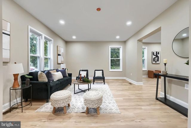 2507 QUEEN ANNE RD, Baltimore, MD 21216