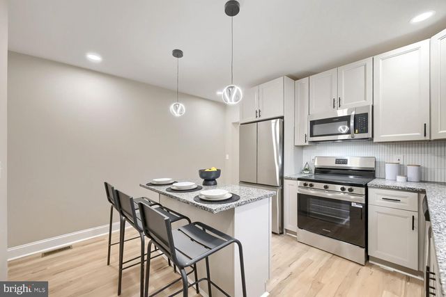 2507 QUEEN ANNE RD, Baltimore, MD 21216