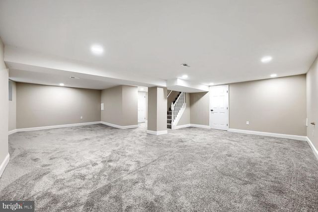 2507 QUEEN ANNE RD, Baltimore, MD 21216