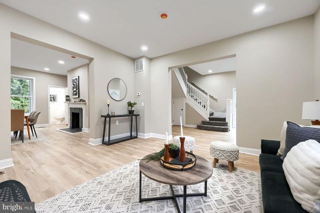 2507 QUEEN ANNE RD, Baltimore, MD 21216