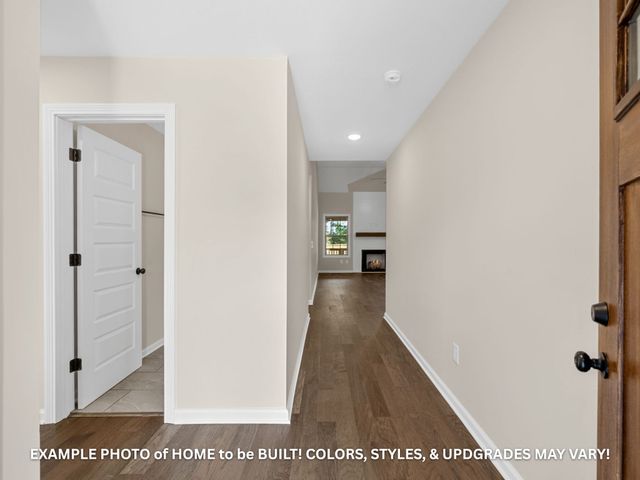 1598 Fredrick Dr, Clarksville, TN 37042