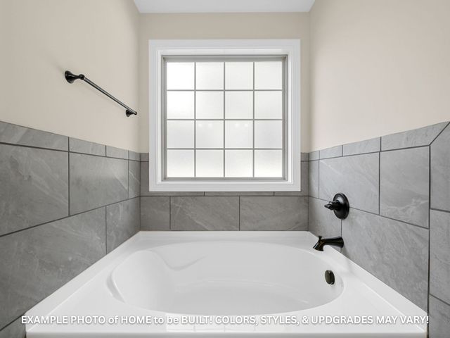 1598 Fredrick Dr, Clarksville, TN 37042