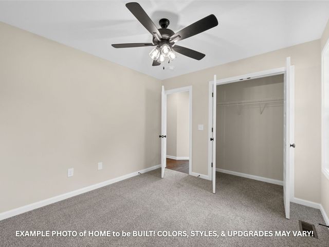 1598 Fredrick Dr, Clarksville, TN 37042