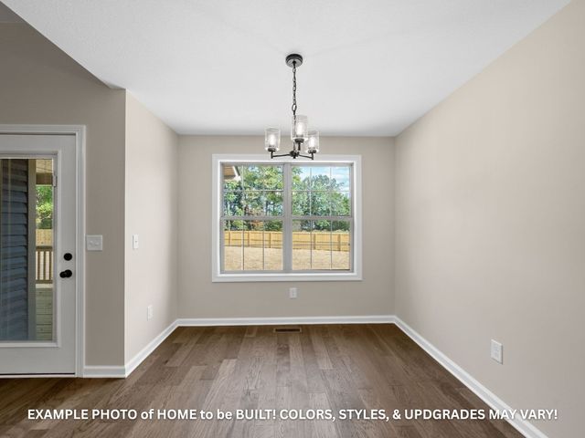 1598 Fredrick Dr, Clarksville, TN 37042