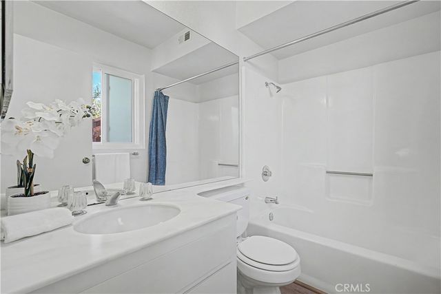 1360 E Gem Circle, Palm Springs, CA 92262