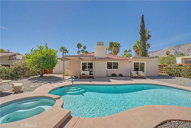 1360 E Gem Circle, Palm Springs, CA 92262