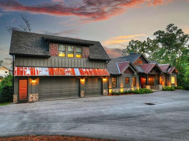 66 Rome Point, Blue Ridge, GA 30513