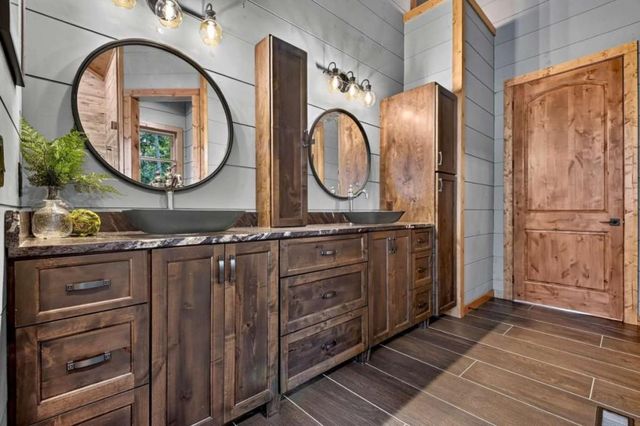 66 Rome Point, Blue Ridge, GA 30513