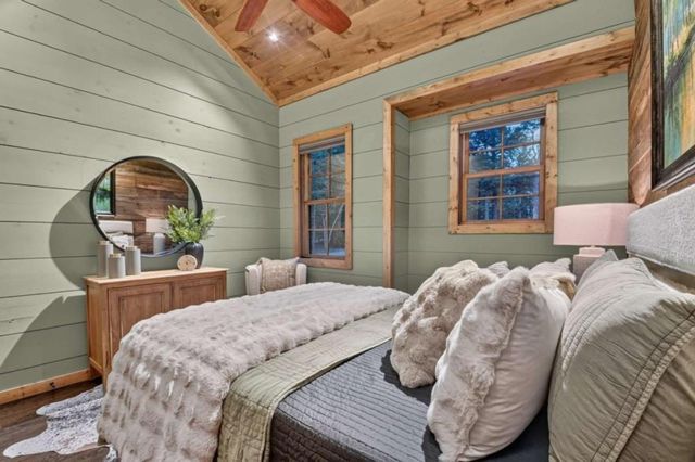 66 Rome Point, Blue Ridge, GA 30513