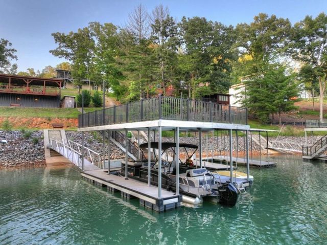 66 Rome Point, Blue Ridge, GA 30513