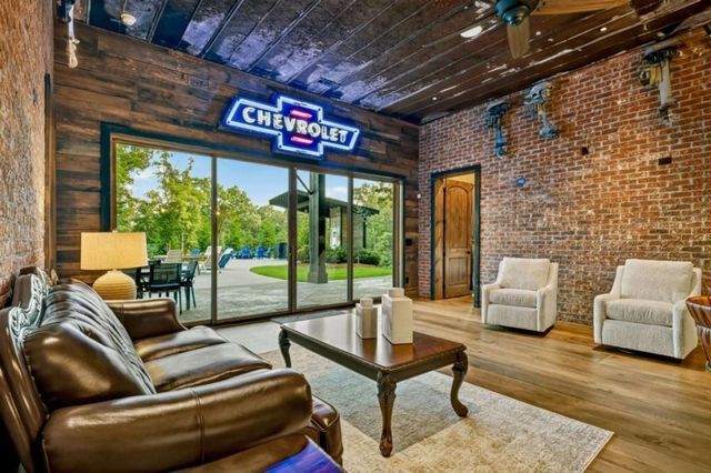 66 Rome Point, Blue Ridge, GA 30513