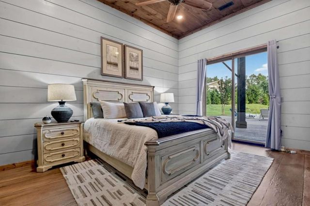 66 Rome Point, Blue Ridge, GA 30513