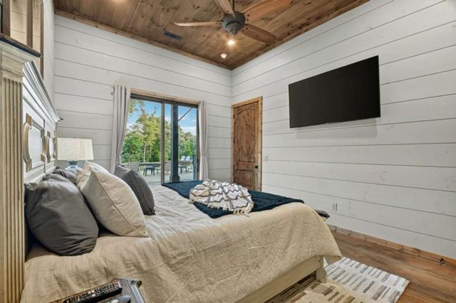 66 Rome Point, Blue Ridge, GA 30513
