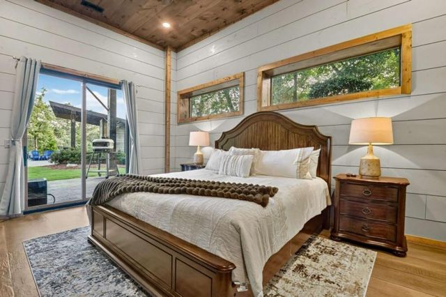 66 Rome Point, Blue Ridge, GA 30513