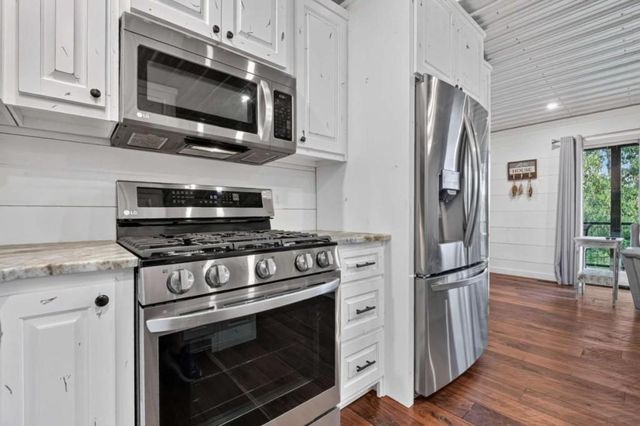 66 Rome Point, Blue Ridge, GA 30513