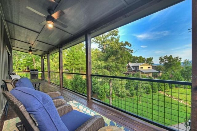 66 Rome Point, Blue Ridge, GA 30513